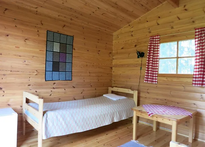 ベッド・アンド・ブレックファスト Vanha-paelsilae Lakeside Farm