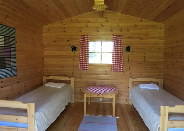 Vanha-paelsilae Lakeside Farm Panzió