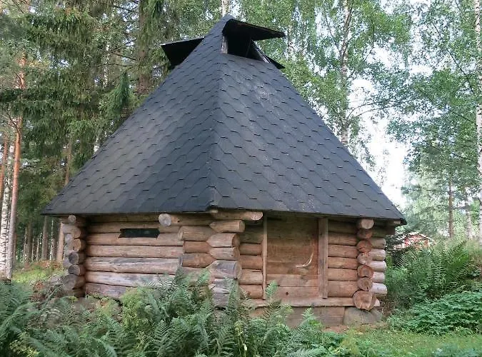 Panzió Vanha-paelsilae Lakeside Farm *